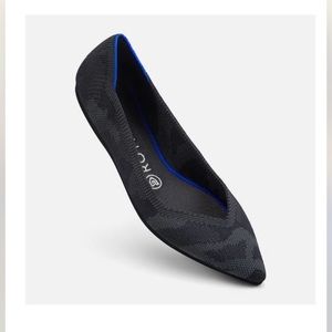 Rothy’s Pointed Flats in Navy Camo